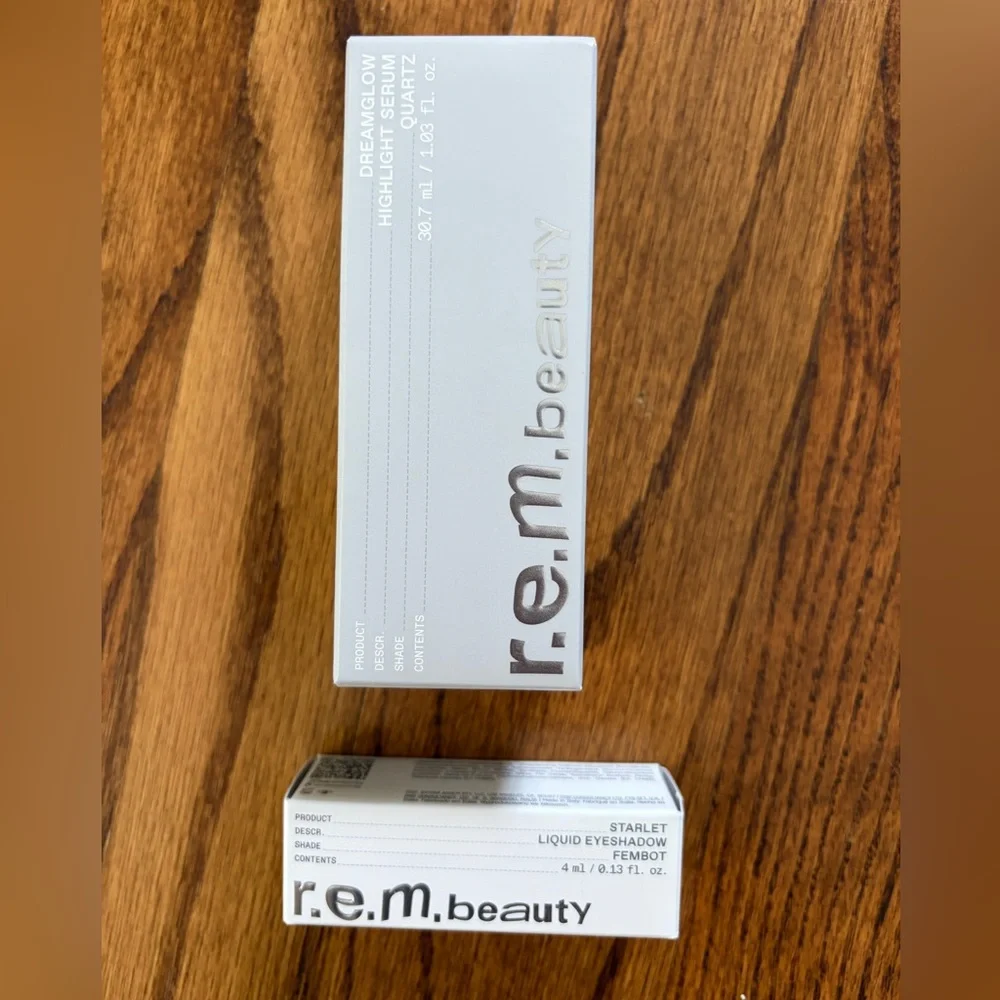 r.e.m. beauty Dream Glow Highlighter & Starlet Liquid Eyeshadow
